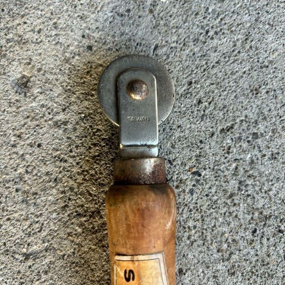 Frost King Vintage Spline Tool - Picture 3 of 4